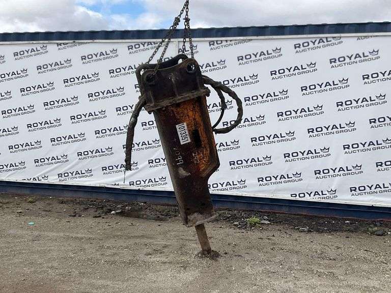 Hydraulic Breaker Excavator Attachment