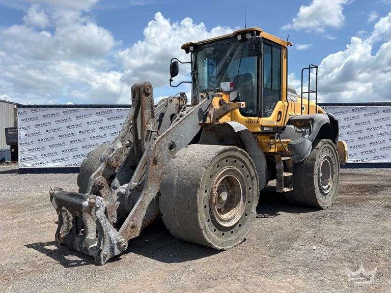 2014 Volvo L110H Articulated Wheel Loader