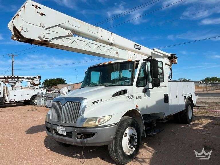 2005 International 4300 DuraStar Hi-Ranger HRX 55ft. Bucket Truck