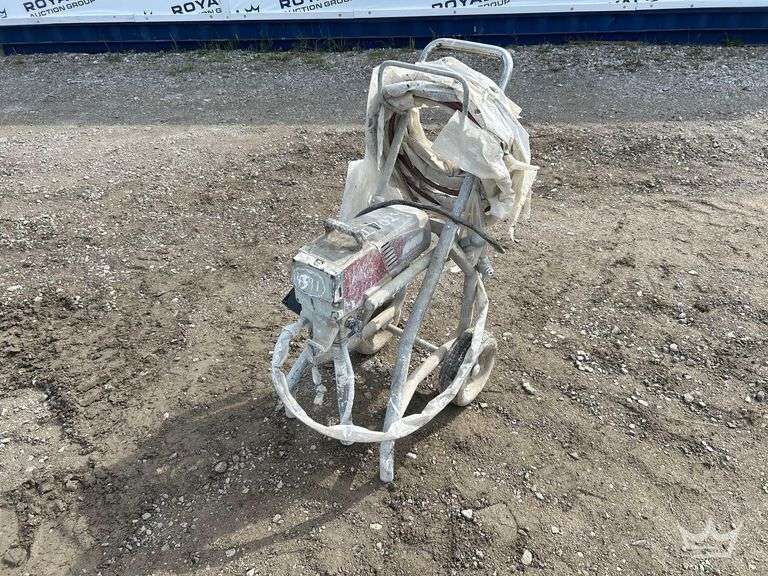 2016 Titan Impact 440 Paint Sprayer