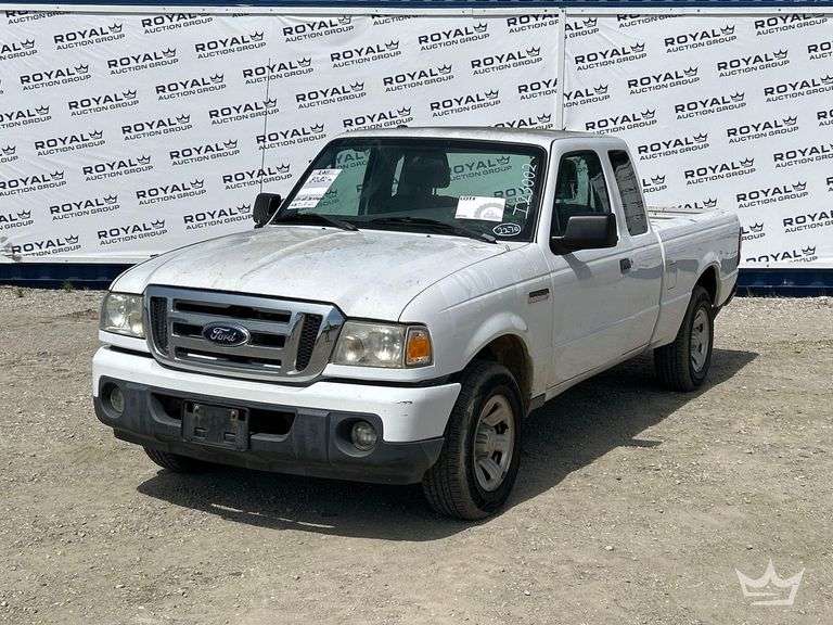 2011 Ford Ranger XLT Ext. Cab Pickup Truck