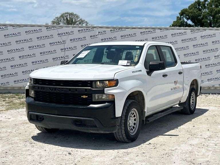 2021 Chevrolet Silverado 1500 4x4 Crew Cab Pickup Truck