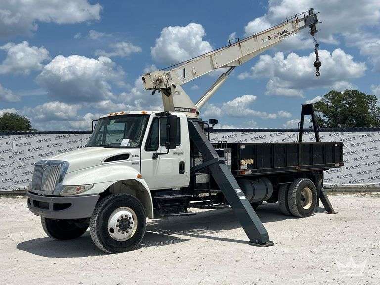 2014 International DuraStar 4300 4x4 Terex BT2047 10 Ton Straight Boom Crane Truck