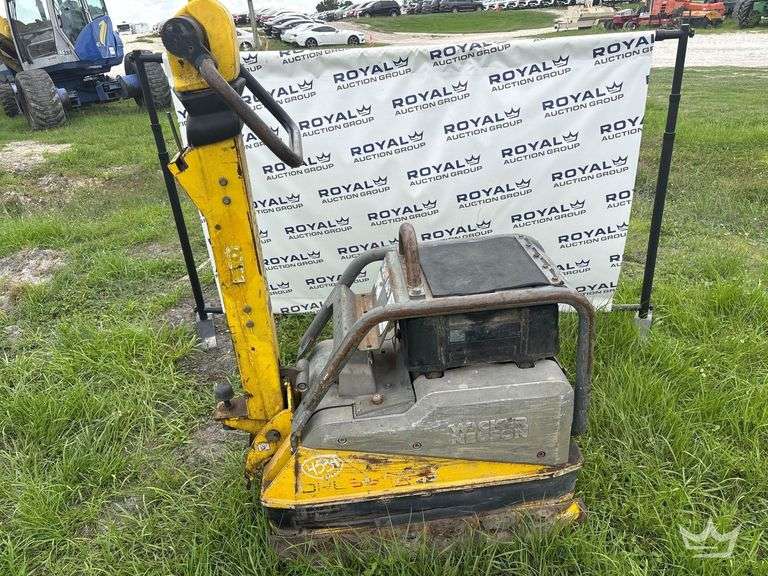 2016 Wacker Neuson BPU5545 Vibratory Plate Compactor