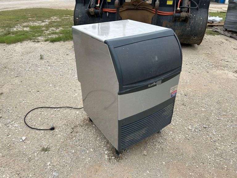 2023 Scotsman UC2024MA-1A Ice Machine