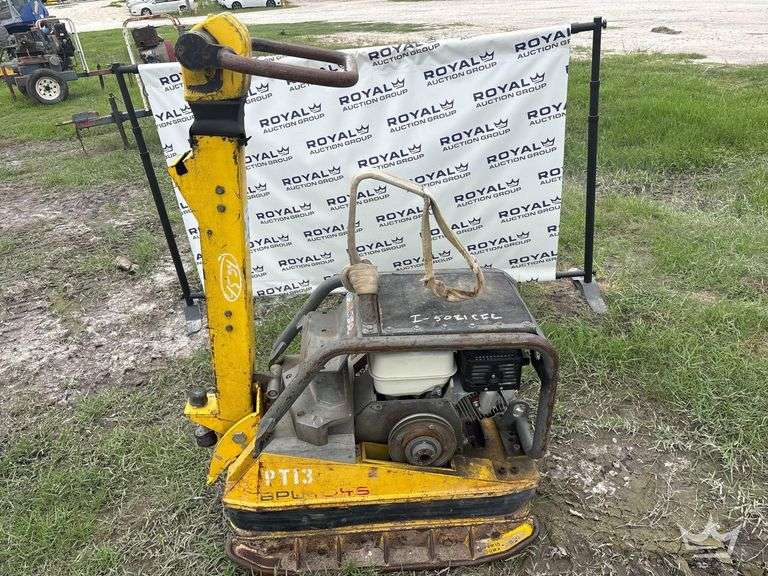 2016 Wacker Neuson BPU4045 Vibratory Plate Compactor
