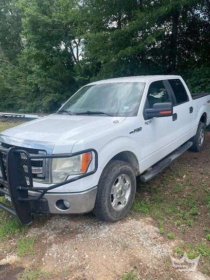 2013 Ford F-150 4x4 Crew Cab Pickup Truck