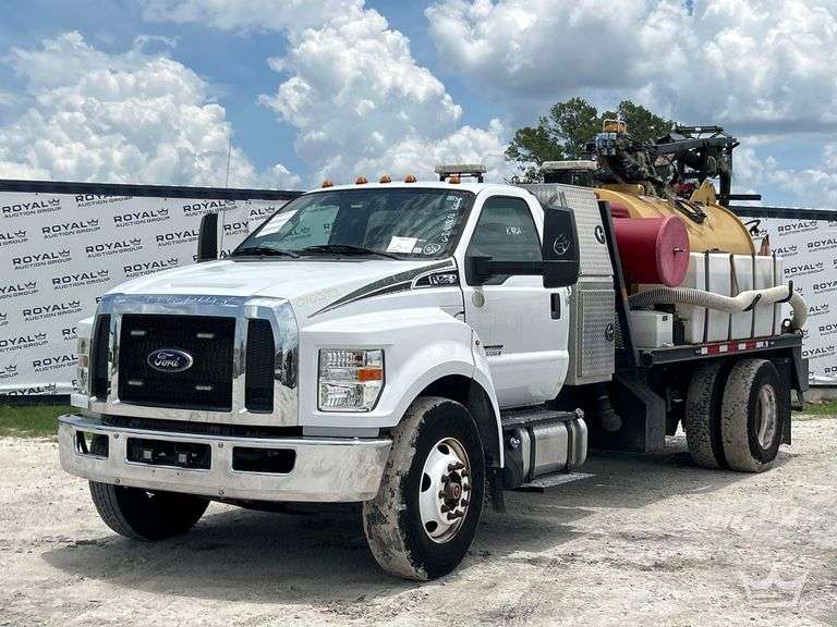 2019 Ford F-750 Vermeer Vac-Tron Vacuum Excavator Truck