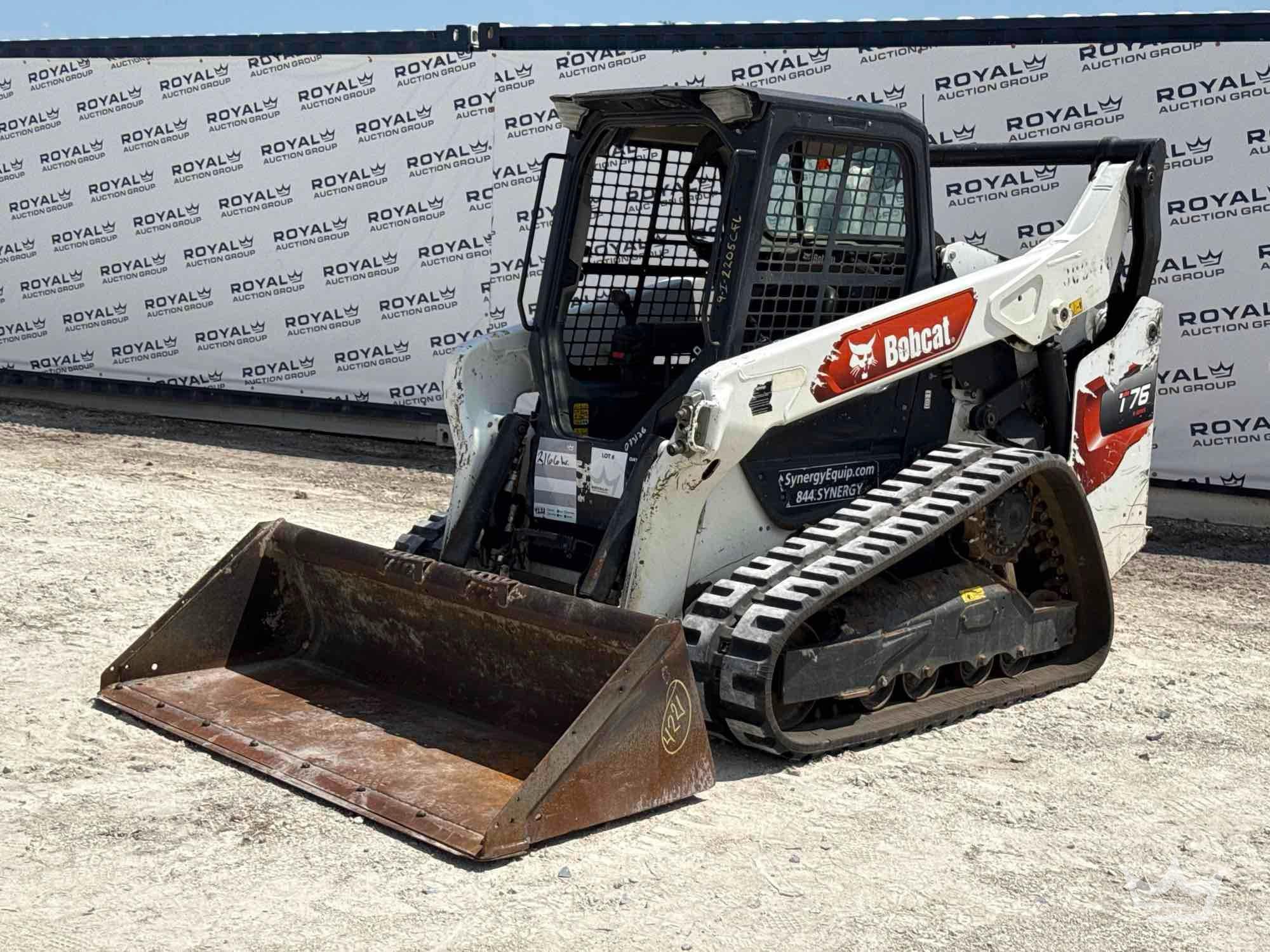 2022 Bobcat T76 Compact Track Loader Skid Steer
