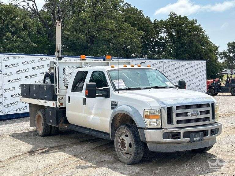 2010 Ford F-550 Auto Crane EHC32 3,200lb. Crane Utility Service Truck