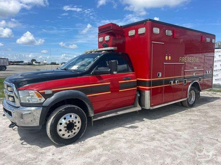 2016 Ram 5500 4x4 Ambulance