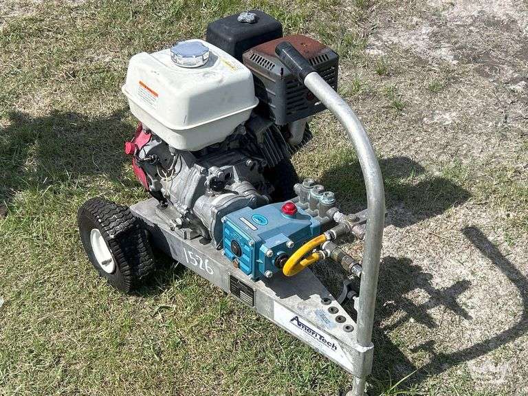 2012 AmeriTech 3500psi Portable Pressure Washer