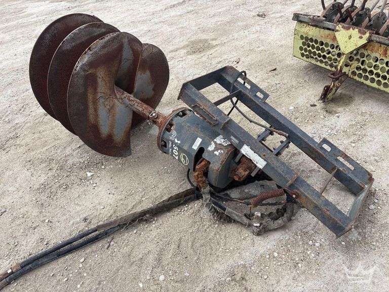 McMillen Hydraulic Skid Steer Auger Attachment