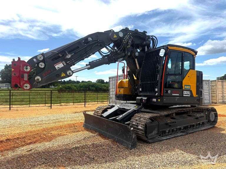 2025 Volvo ECR235E Tunnel Boom Hydraulic Excavator