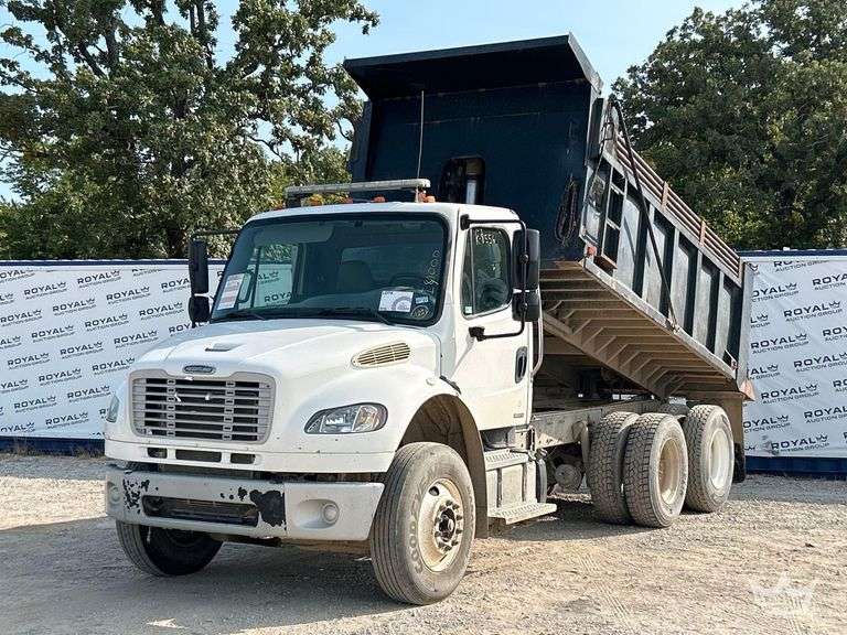 2012 Freightliner M2 106 T/A Dump Truck