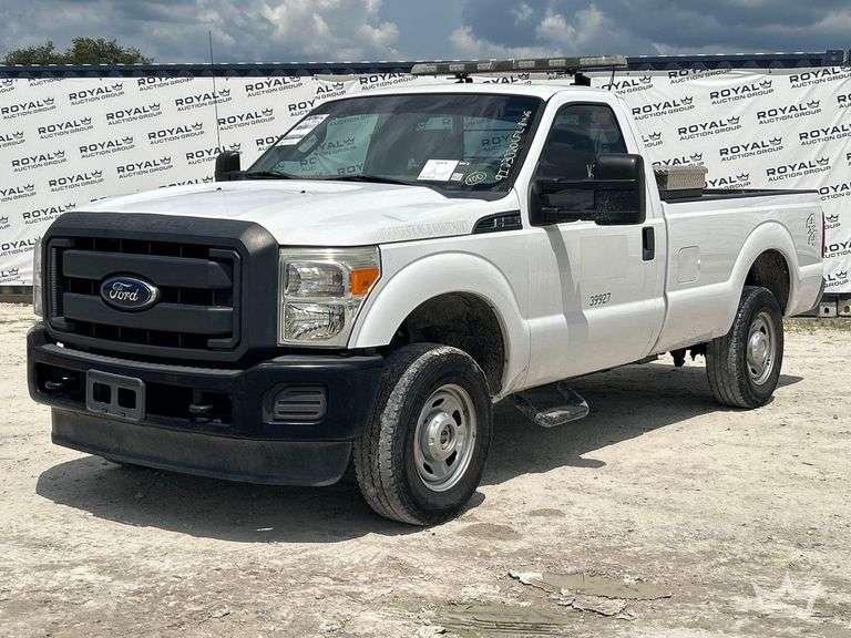 2016 Ford F-250 4x4 Pickup Truck