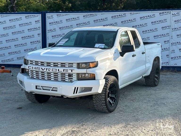 2022 Chevrolet Silverado 1500 4x4 Crew Cab Pickup Truck