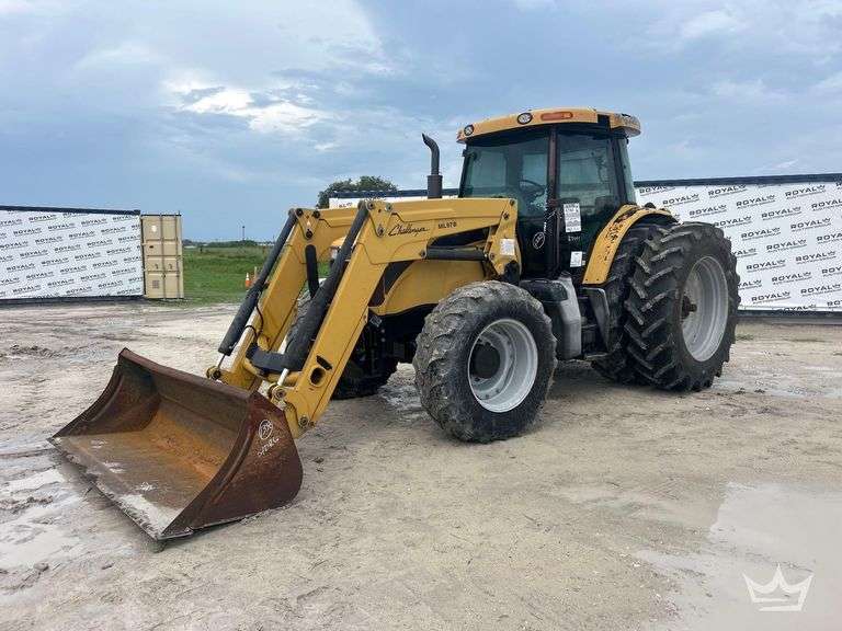 2008 Challenger MT545B 143HP Agricultural Loader Tractor