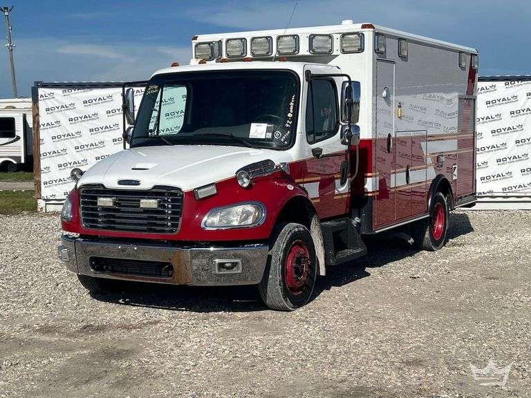 2016 Freightliner M2 106 Ambulance