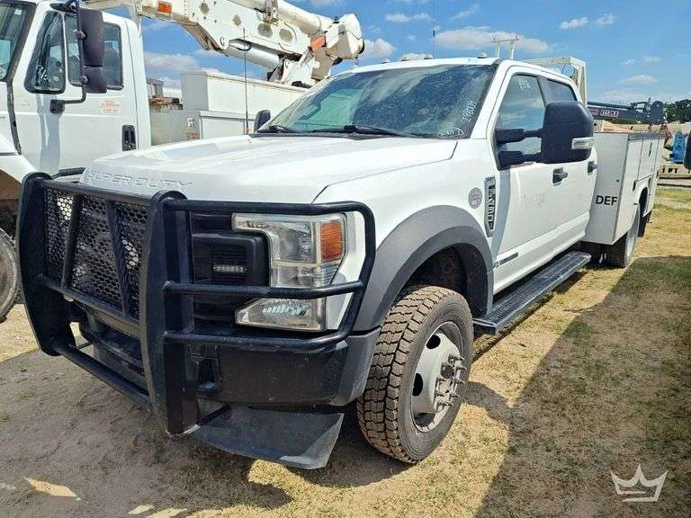 2022 Ford F-450 4x4 Crew Cab Venturo ET12 3,500lbs. Crane Service Truck