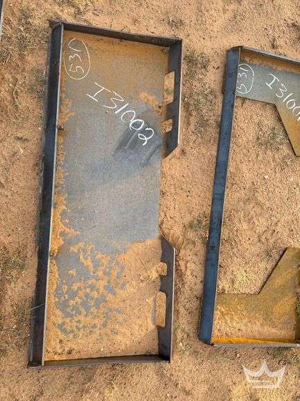 2026 Wolverine YINTATECH 1/2" Thick Quick Tach Cut Out Mounting Plate Skid Steer Attachment