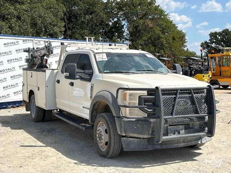2022 Ford F-450 4X4 Crew Cab Venturo ET12KX 3,500lbs Crane Service Truck