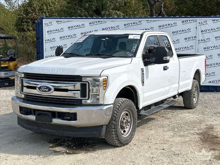 2019 Ford F-250 4x4 Ext. Cab Pickup Truck