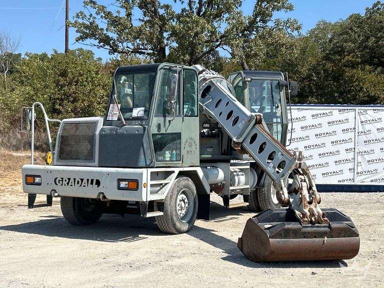 2011 Gradall XL3100 4x4 Highway Speed Wheeled Excavator