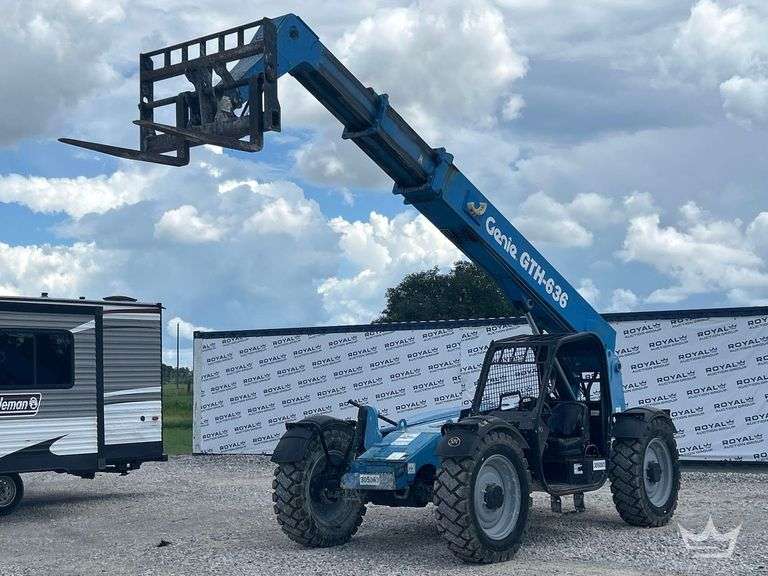 2018 Genie GTH-636 6,000lb 4x4 Rough Terrain Telehandler