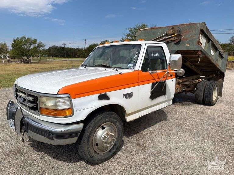 1996 Ford F-350 Dump Truck