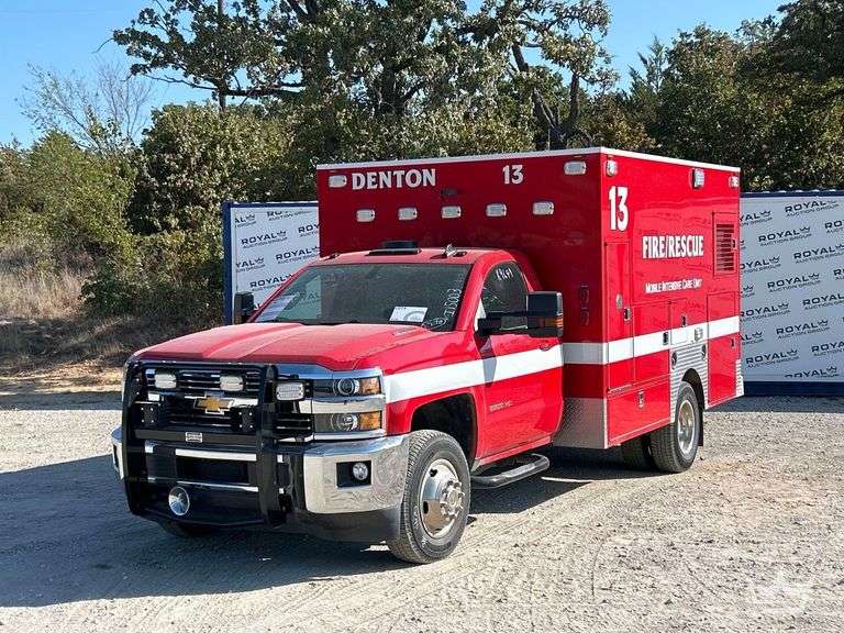 2016 Chevrolet Silverado 3500 Ambulance