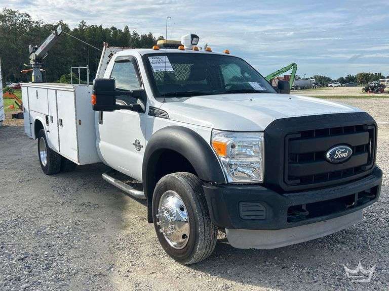 2012 Ford F-550 4x4 Venturo CE6K 2,000lb. Crane Service Truck