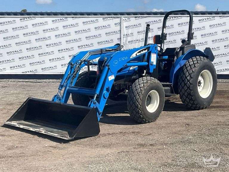 2006 New Holland TN60A 4WD 57HP Compact Utility Loader Utility Tractor