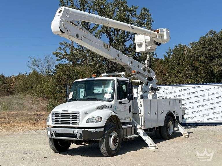 2019 Freightliner M2 106 4x4 Altec AA55 56ft. Material Handling Bucket Truck