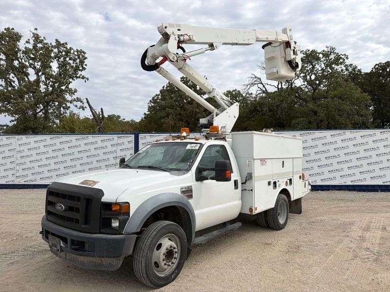2009 Ford F-550 Altec AT37-G 37ft. Bucket Truck