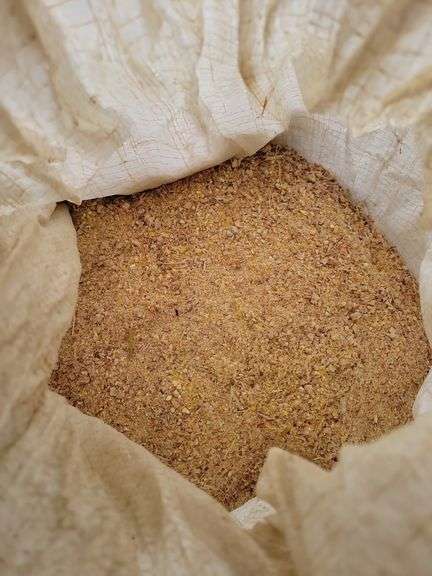 10 Bags Ground Feed - Ear Corn & Oats
