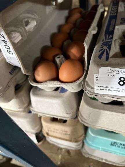 4 Doz Med Brown Eating Eggs