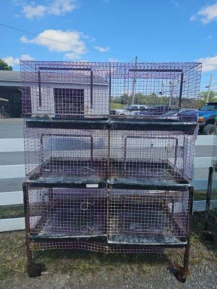 Wild Rabbit Pens 6 Hole Rabbit Pen - Rogers Community Auction Inc.