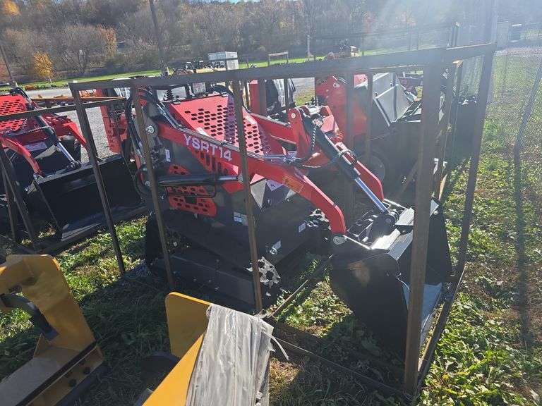 CFG YSRT14 Mini Skid Loader
