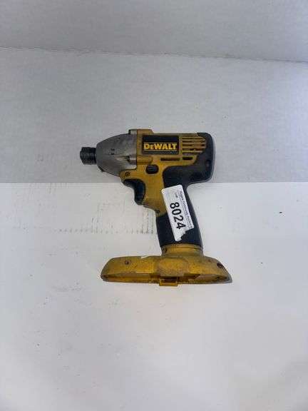 DEWALT 18V 1/4" CORDLESS IMPACT DRIVER - (TOOL ONLY)