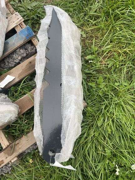 Wolverine 32" Excavator Thumb