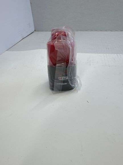 MILWAUKEE M12 1.5 AH BATTERY