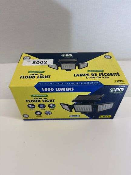 1500 LUMEN SOLAR POWERED FLOOD LIGHT