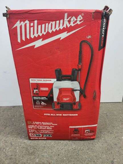 MILWAUKEE M18 4 GALLON BACKPACK SPRAYER