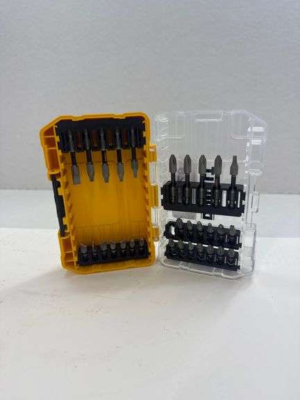 DEWALT 30PC BIT SET