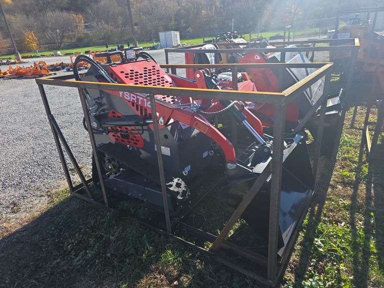 CFG YSRT14 Mini Skid Loader