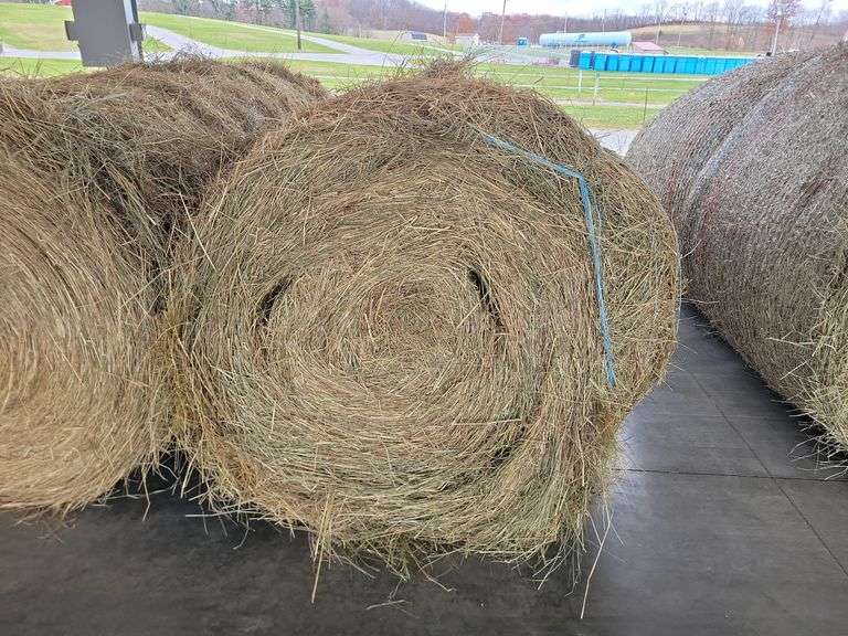 2 Round Bales 1st Mix (5x4) Stored Inside