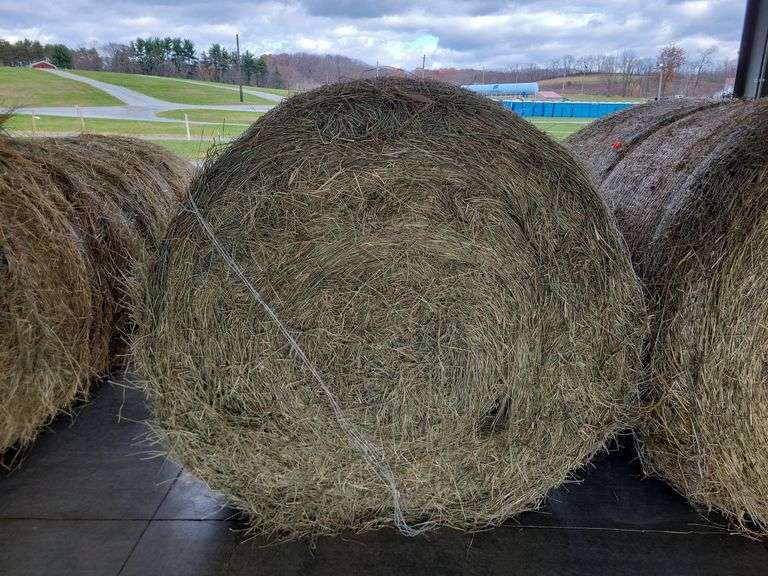 2 Round Bales 2nd Grass (4x5) Stored Inside