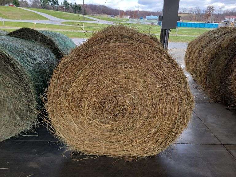 2 Round Bales 1st Mix (5x4) Stored Inside