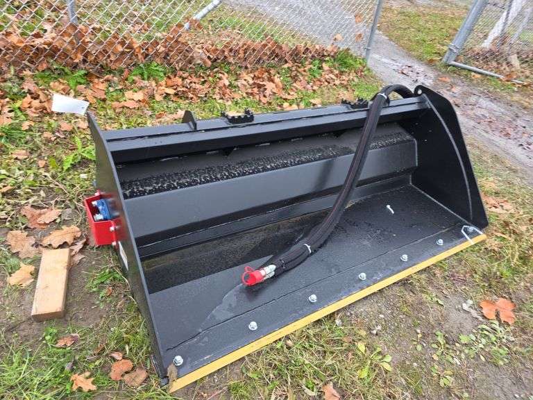 Raytree RMRB72 72" Power Rake Bucket